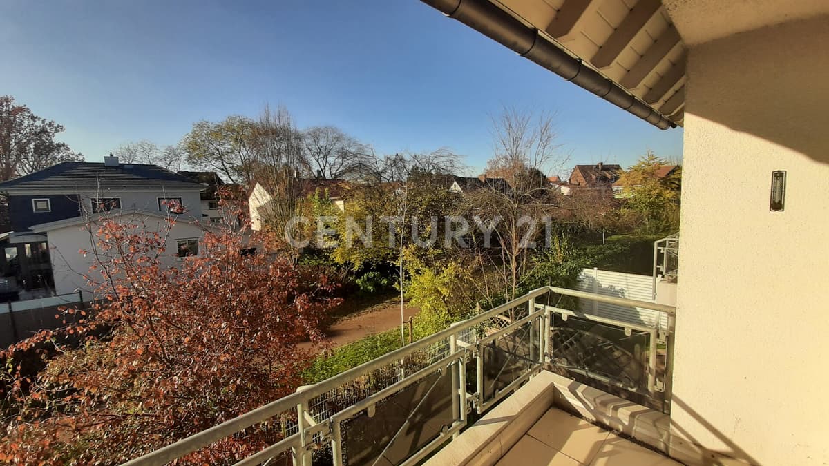 Stilvolles City-Appartement mit Balkon & EBK – Erstbezug nach Sanierung