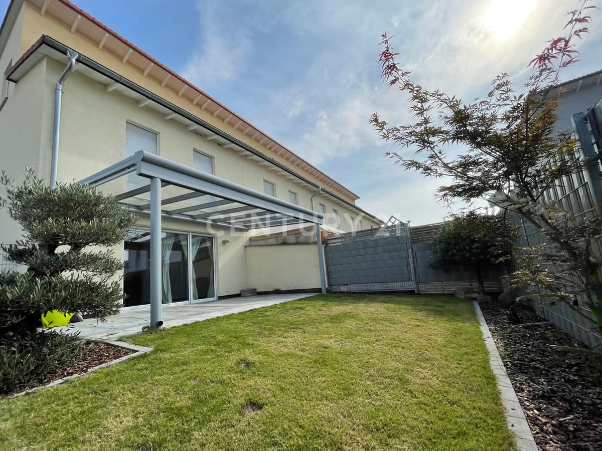 Modernes Wohnen im A+ Reihenendhaus – provisionsfrei